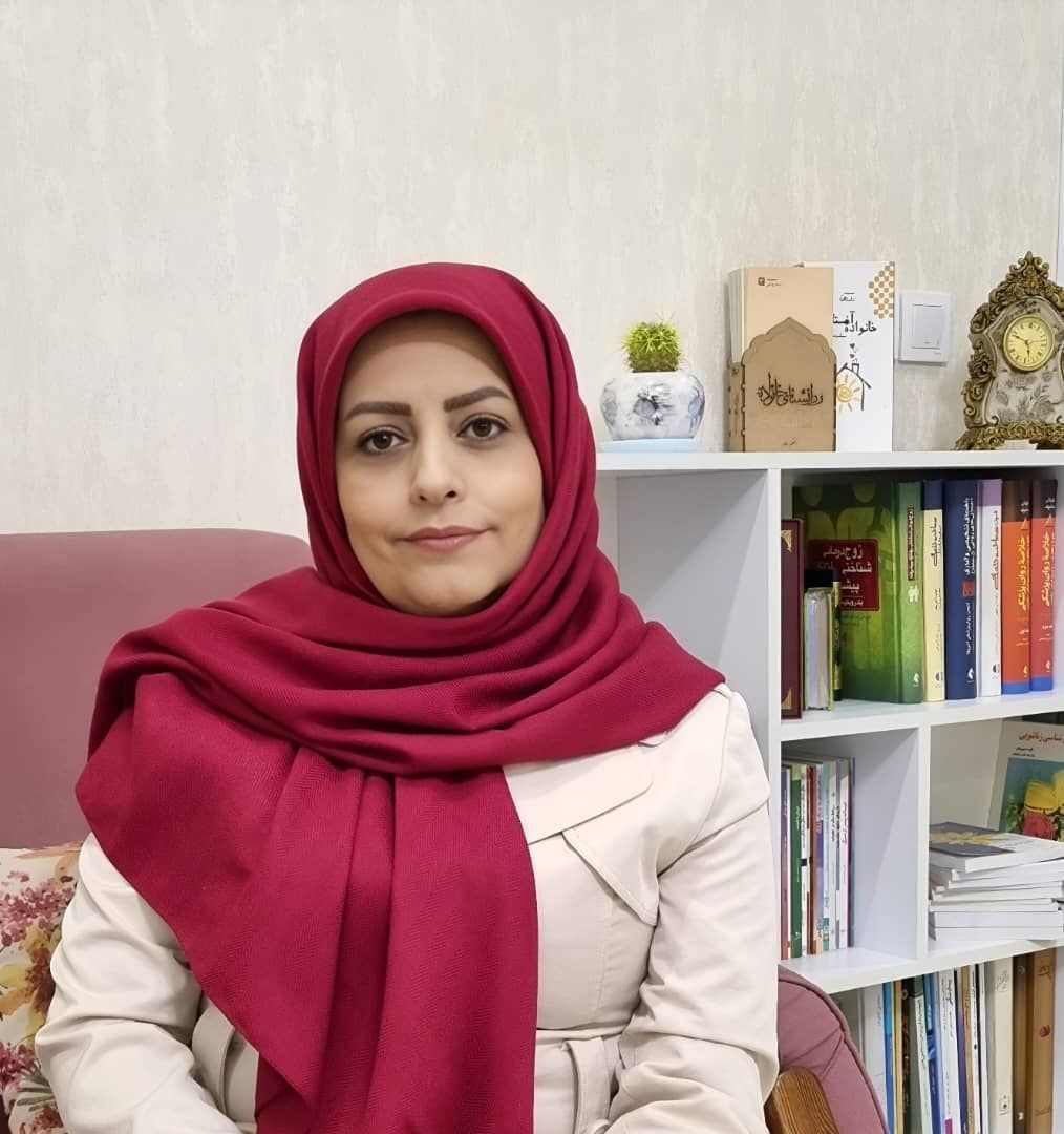 دکتر اعظم گلابدار 