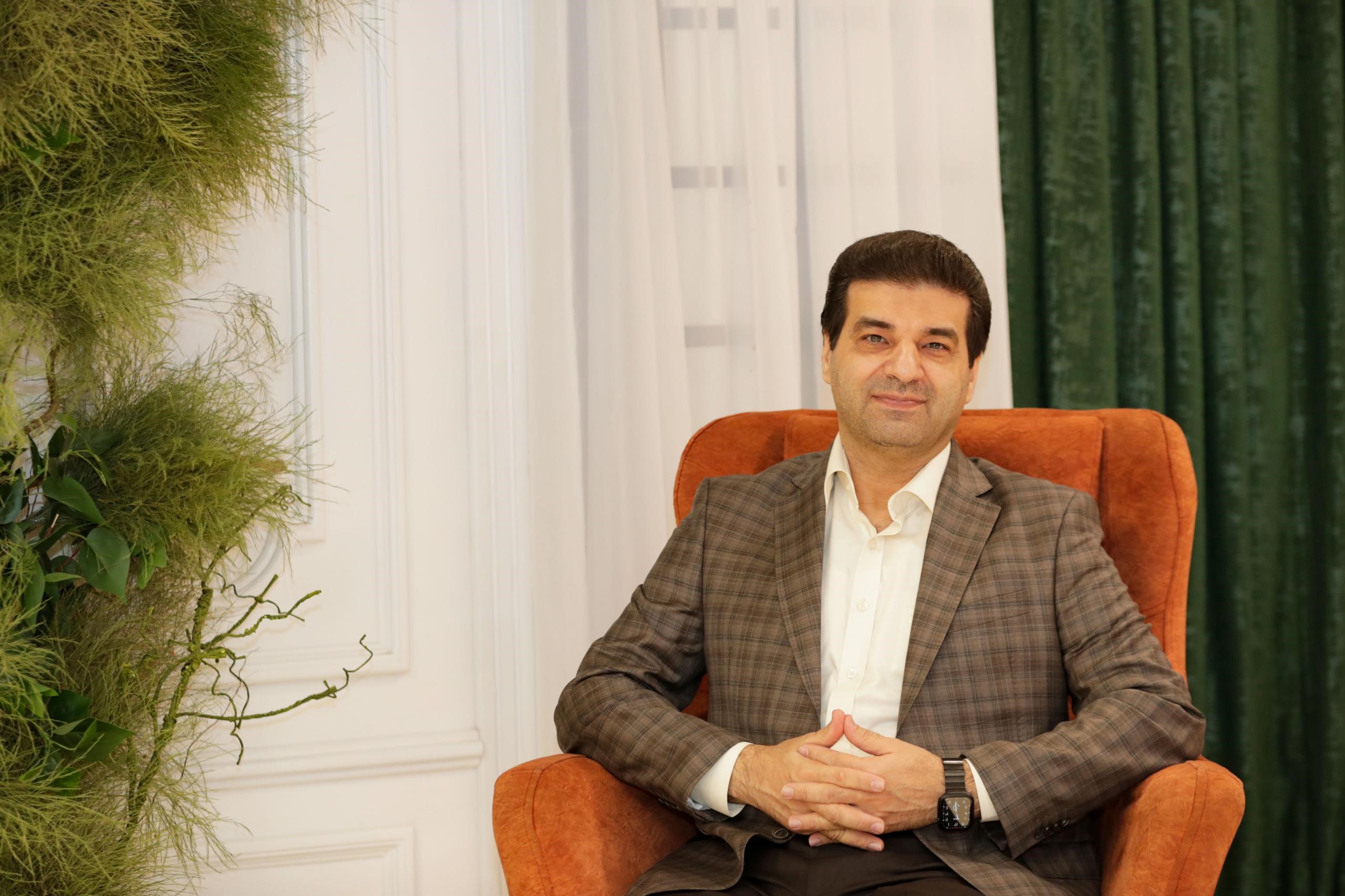دکتر مصطفی شاهرضایی