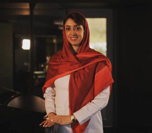 فیزیوتراپیست دکتر نگار مومنی