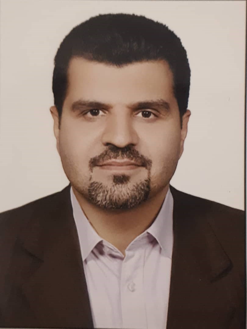 دکتر اکبر احمدی