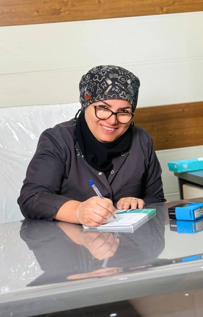 دکتر مینو مددی نیا