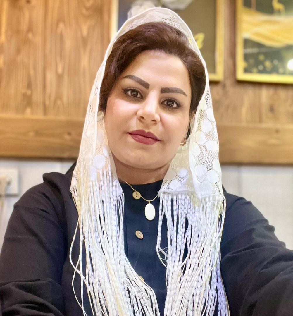 ادیولوژیست:لیلا قنواتی