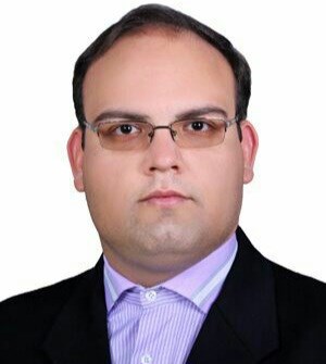دکتر فرهاد عزیز زاده